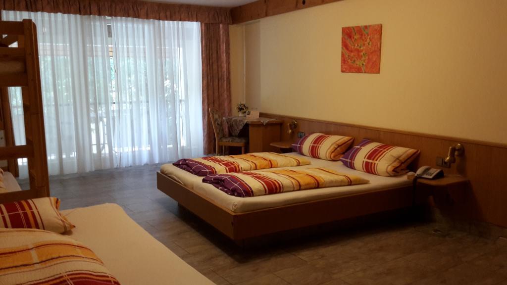 Gasthof Kreuz Hotell Heitersheim Exteriör bild